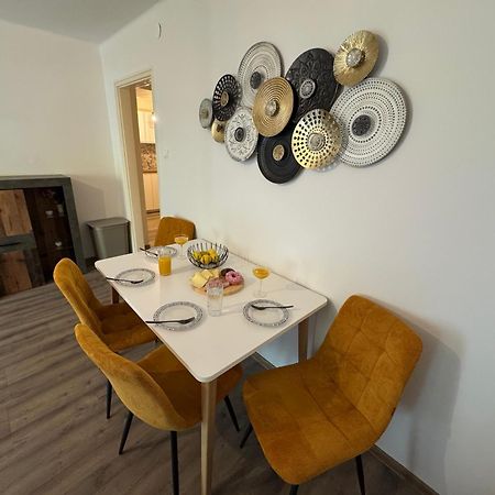 Apartment Ela, Kostrena Rijeka Extérieur photo