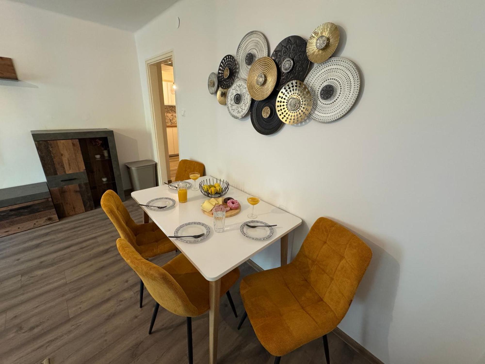 Apartment Ela, Kostrena Rijeka Extérieur photo