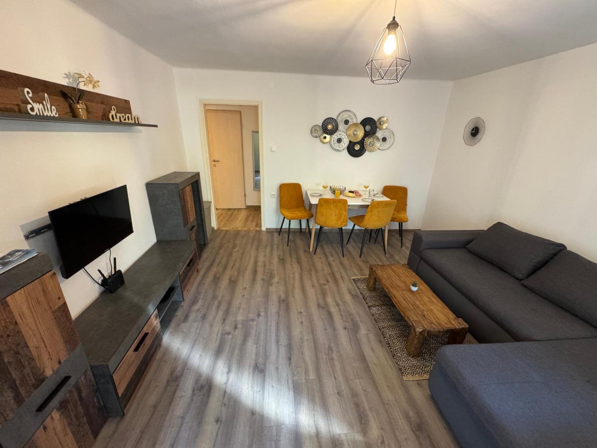 Apartment Ela, Kostrena Rijeka Extérieur photo